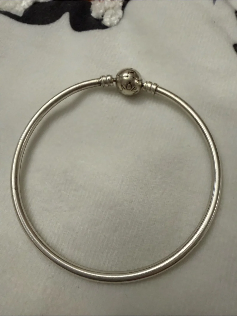 Pandora Silver Round Clasp Bangle Bracelet